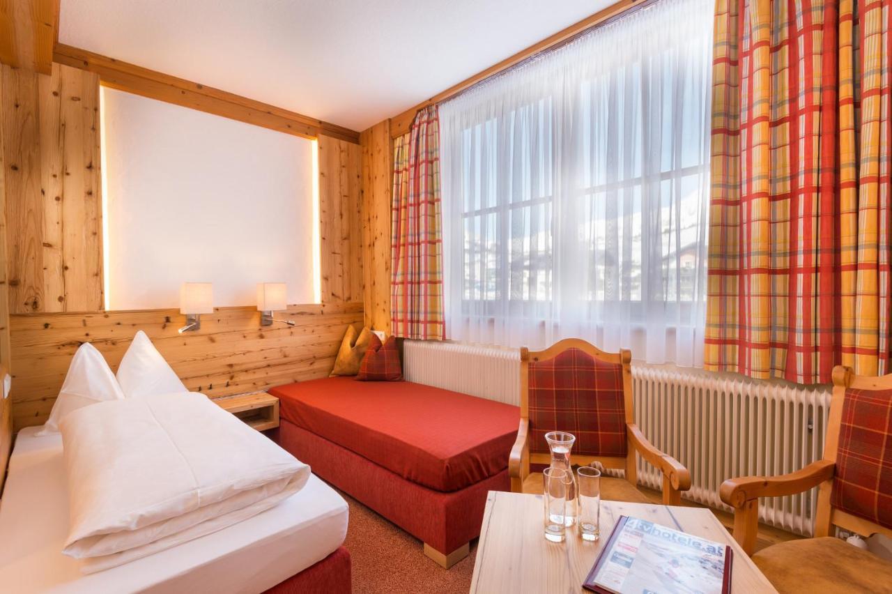 Hotel Garni Haus Tyrol Obertauern Extérieur photo