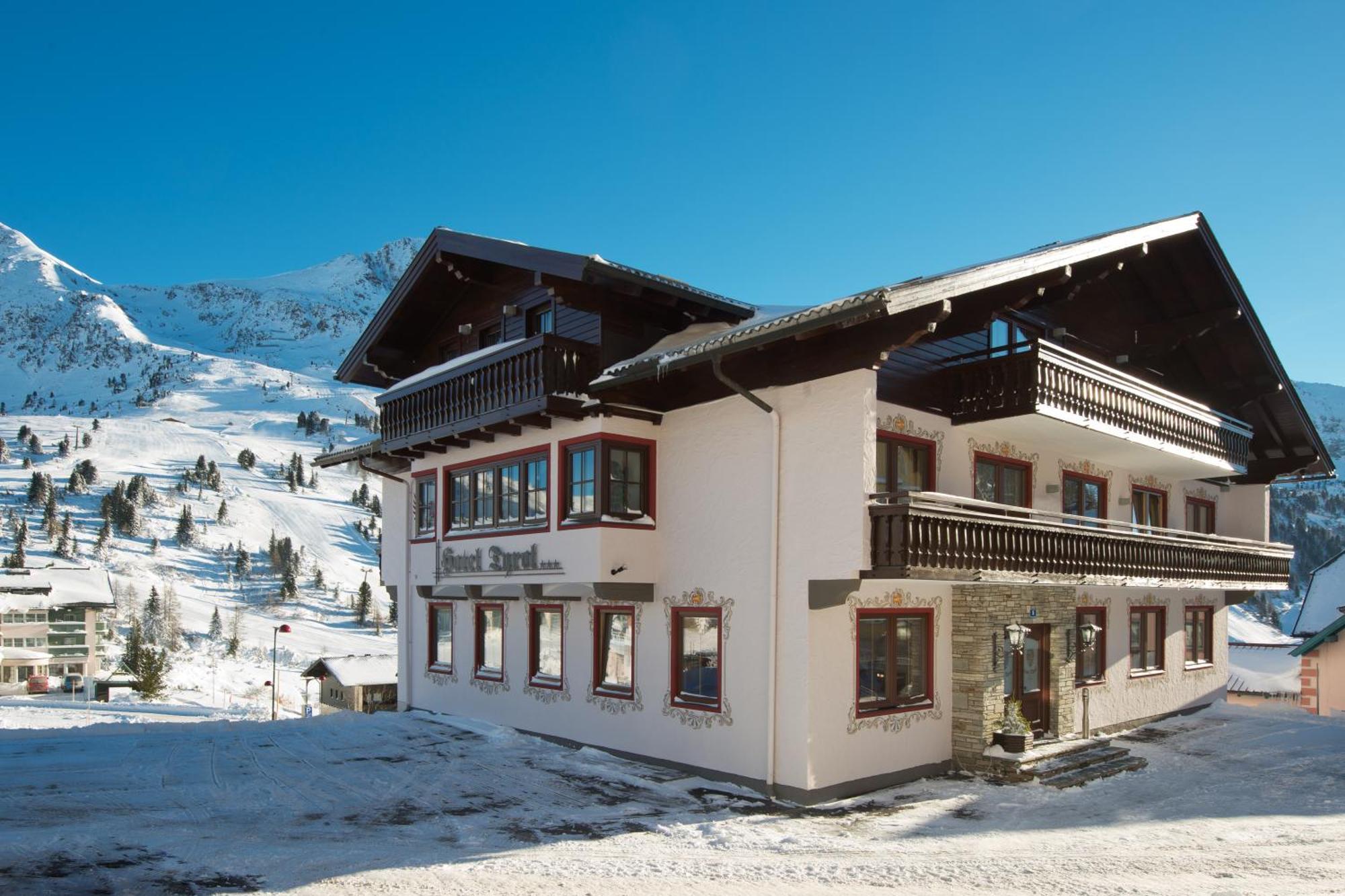 Hotel Garni Haus Tyrol Obertauern Extérieur photo